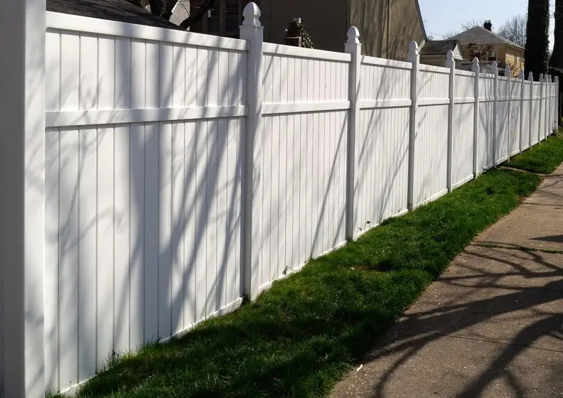 Wood Fence Installation in Cleveland, TX - Construction Services